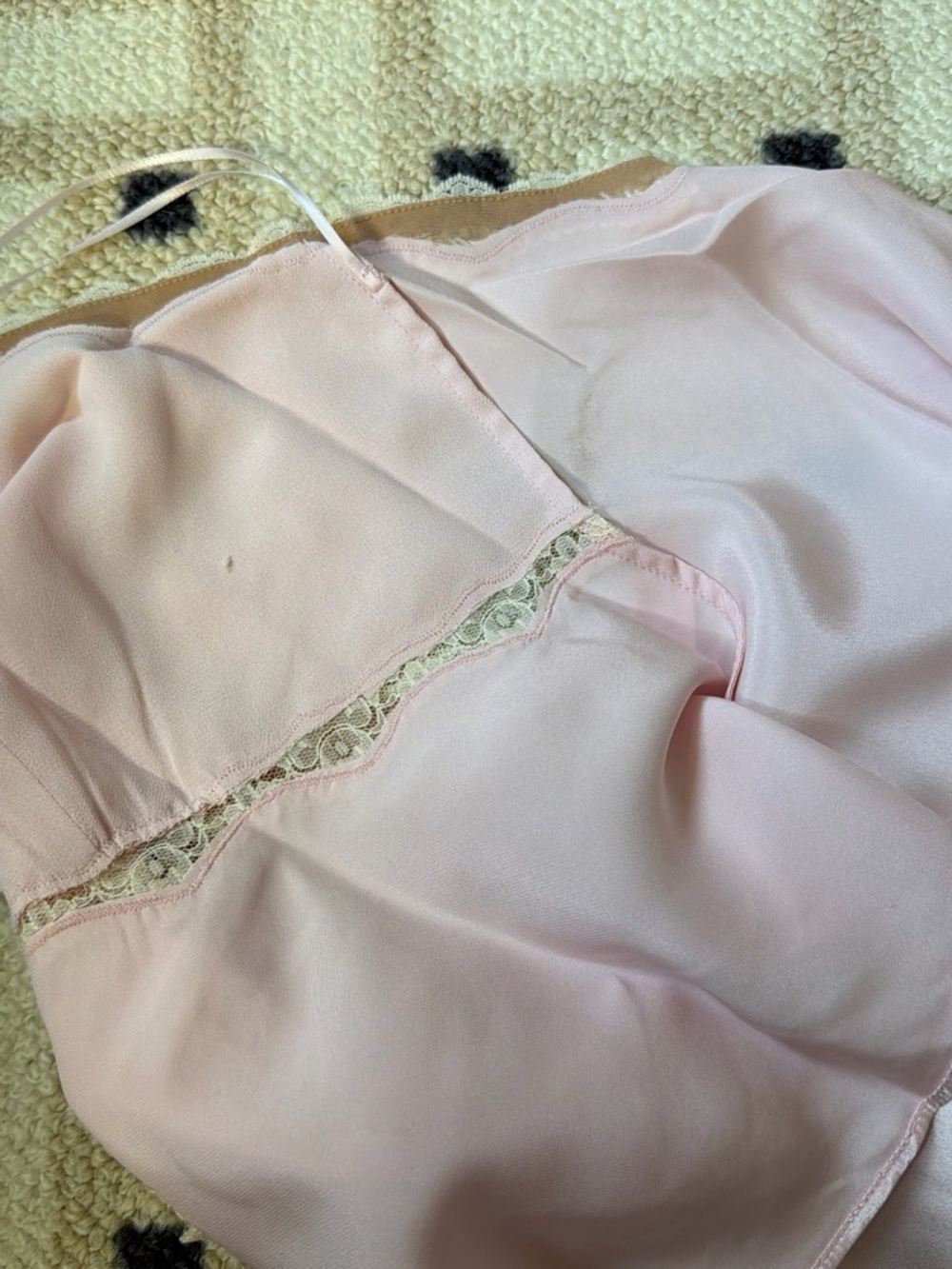 Reformation Monica pink silk top size M - Picture 4 of 6